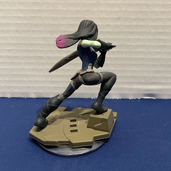 Gamora Disney Infinity 2.0 Figure - Picture 4 of 5